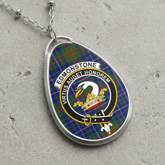 Edmonstone clan Scottish tartan necklace with clan crest on tartan background