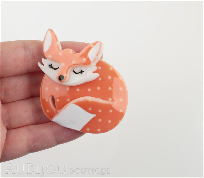 Erstwilder Pin Brooch Sacha Sleeping Fox Model