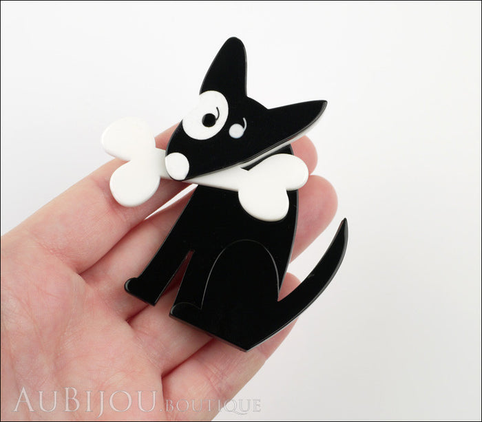 Erstwilder Dog Pin Brooch Bonnie’s Bone Adventure Model