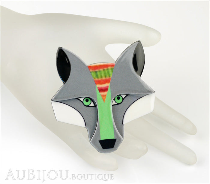 Erstwilder Pin Brooch Chanteloup the Chanting Wolf Mannequin