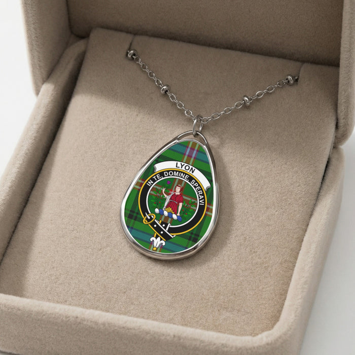 Lyon clan tartan necklace showing clan crest and motto detail