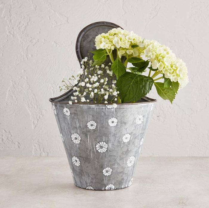 Metal Wall Planter- Daisies