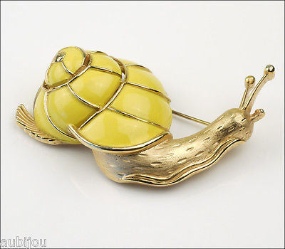 Vintage Crown Trifari 3D Figural Yellow Enamel Snail Brooch Pin Shell Slug 1960's